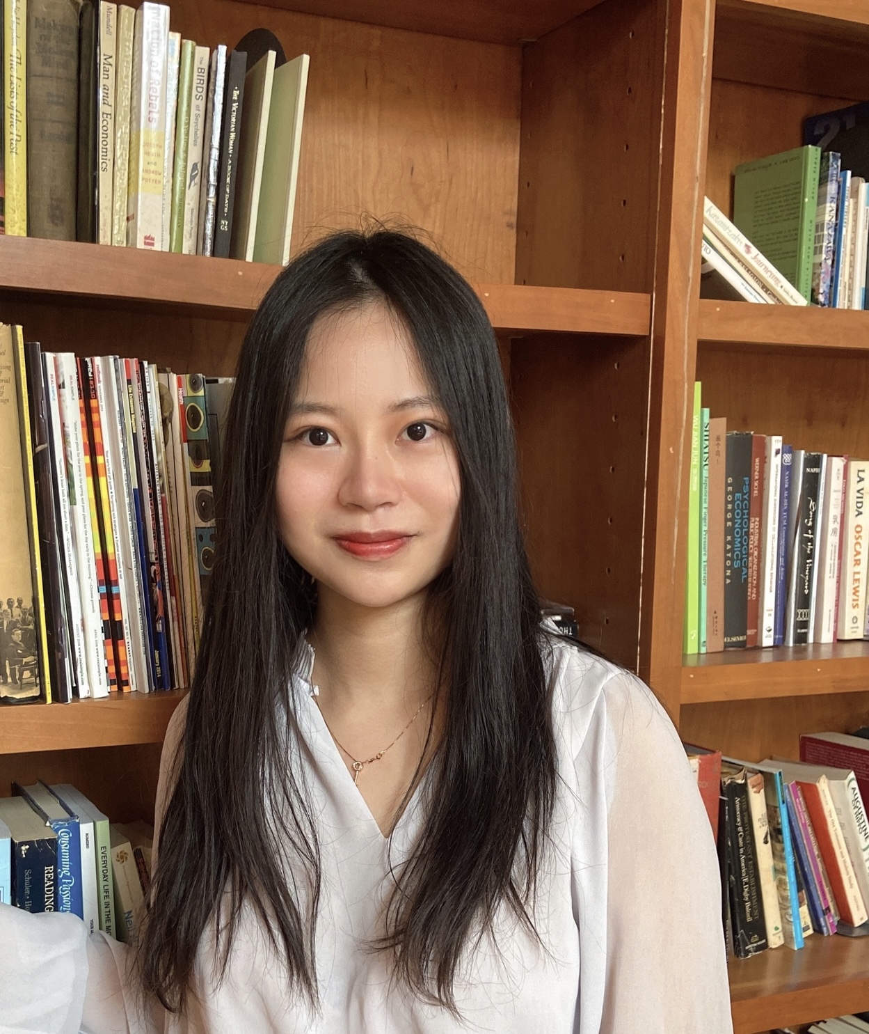 Maggie Kuang